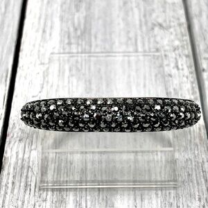 247. Gorgeous Black Diamond Rhinestone Elegant Black Magnetic Clamper Bangle